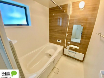 �����@�{�H��ʐ^�@�����̔�������Ă���闁���͍L�X�������B�x���͂��q�l�ƈꏏ�ɗV�тȂ������܂��ˁB