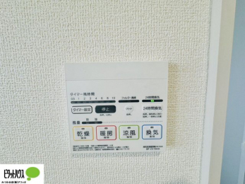 ���̑��@�{�H��ʐ^�@24���Ԋ��C�E���C�E�����E�����E�g�[�t��