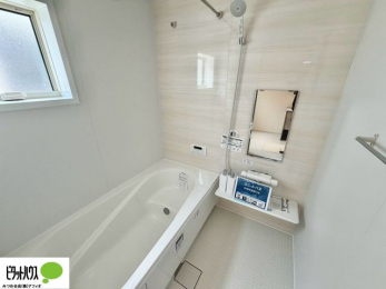 �����@�{�H��ʐ^�@�����̔�������Ă���闁���͍L�X�������B�x���͂��q�l�ƈꏏ�ɗV�тȂ������܂��ˁB
