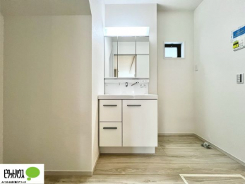 ���ʑ�E���ʏ��@�{�H��ʐ^�@�g���₷���V���v���Ȑ��ʉ��ϑ�B�����̎x�x�͂�������n�܂�܂��B