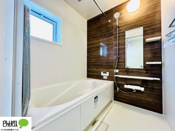 �����@�{�H��ʐ^�@�����̔�������Ă���闁���͍L�X�������B�x���͂��q�l�ƈꏏ�ɗV�тȂ������܂��ˁB