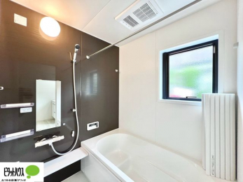 �����@�{�H��ʐ^�@�����̔�������Ă���闁���͍L�X�������B�x���͂��q�l�ƈꏏ�ɗV�тȂ������܂��ˁB