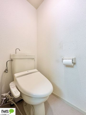 �g�C���@�E�H�V�����b�g�g�C�������B