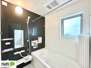 �����@�{�H��ʐ^�@�����̔�������Ă���闁���͍L�X�������B�x���͂��q�l�ƈꏏ�ɗV�тȂ������܂��ˁB